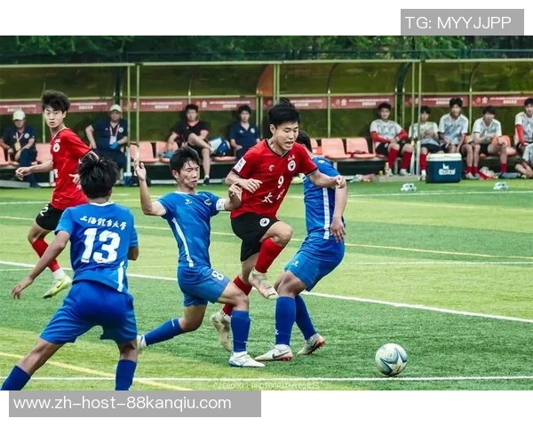 校园足球助力青少年成长与团队精神培养的多元化发展探索 校园足球助力青少年成长与团队精神培养的多元化发展探索